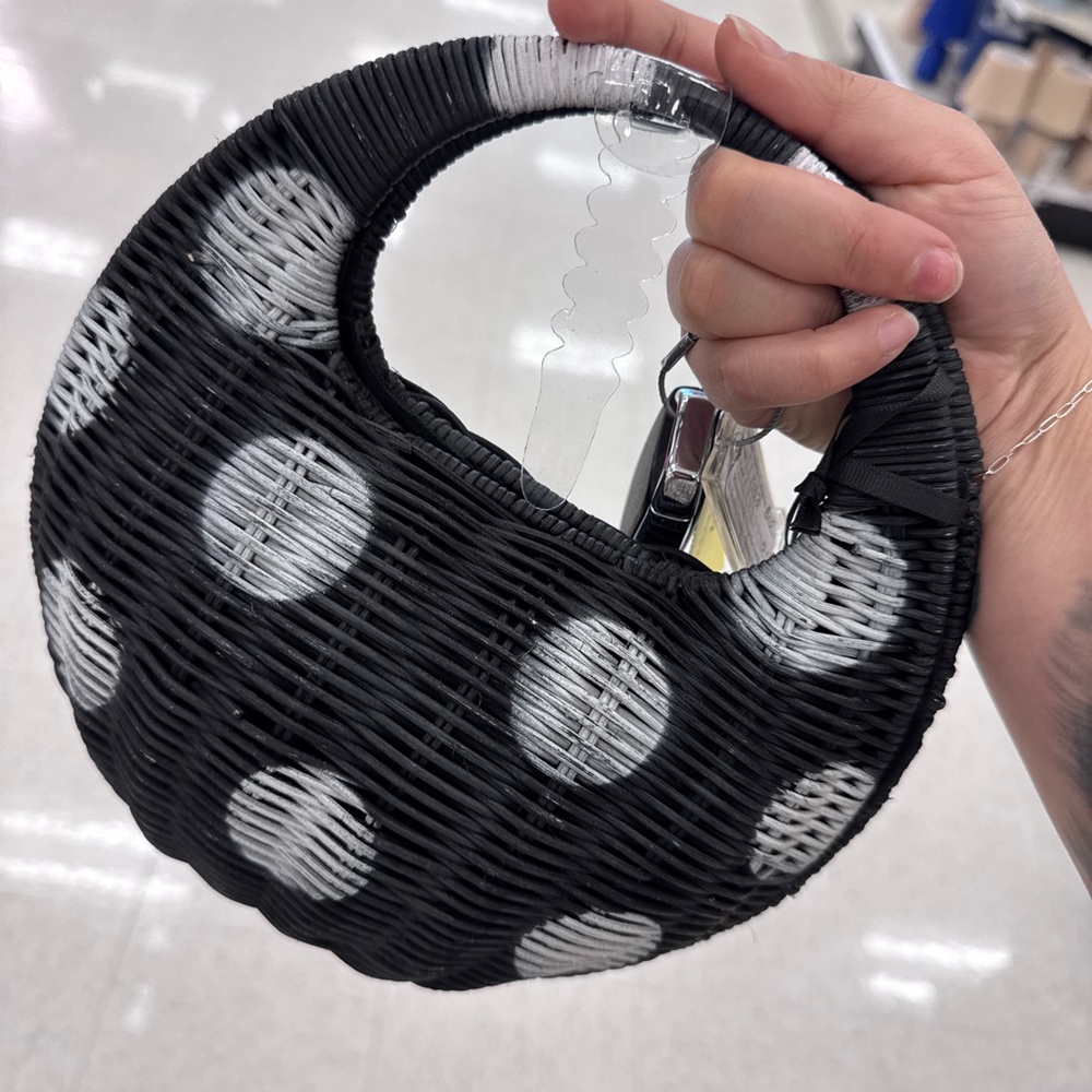 Kate spade x Target collab crescent bag blck/ white